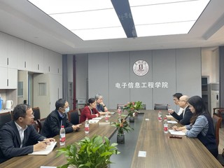 访企拓岗求发展，共商未来谋新篇