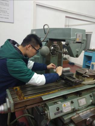 铣刨加工实验区简介（J101-1）